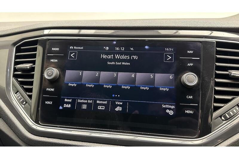 Used Volkswagen T-Roc 2018 for sale - 77062112: Photo 40