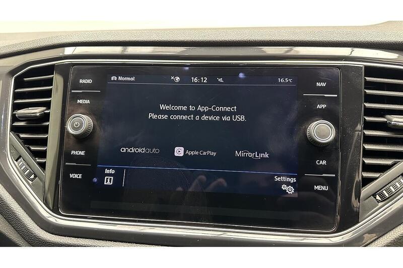 Used Volkswagen T-Roc 2018 for sale - 77062112: Photo 42