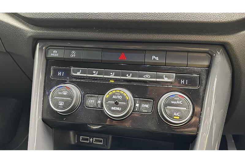 Used Volkswagen T-Roc 2018 for sale - 77062112: Photo 45