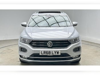 Used Volkswagen T-Roc 2018 for sale - 77062112: Photo
