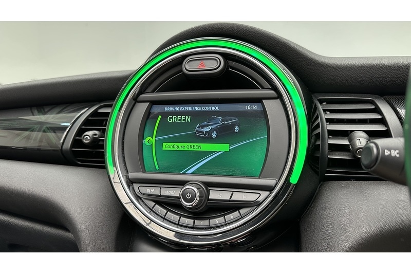 Used MINI Convertible 2018 for sale - 77984869: Photo 40