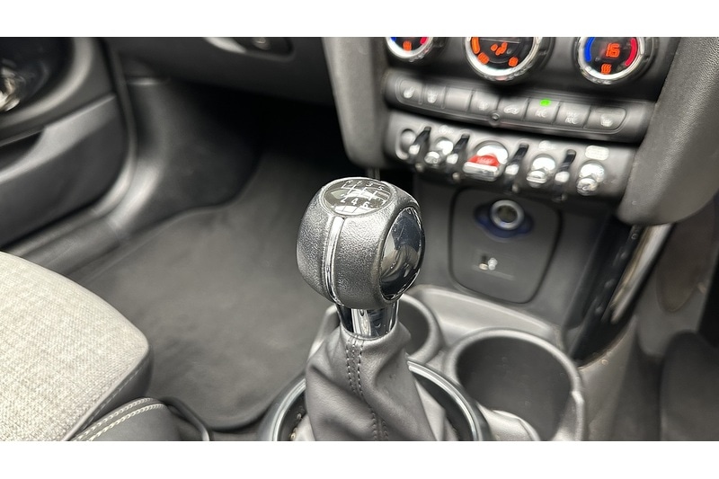 Used MINI Convertible 2018 for sale - 77984869: Photo 49