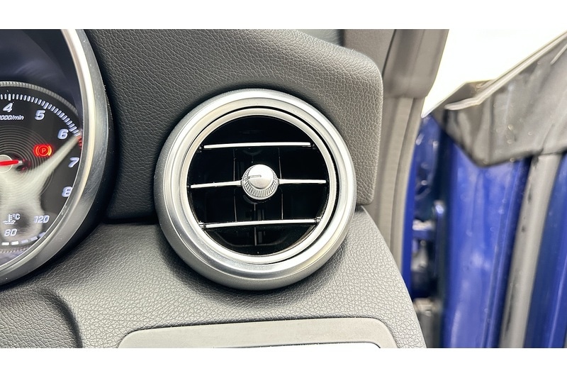 Used Mercedes-Benz C Class 2017 for sale - 76784478: Photo 32