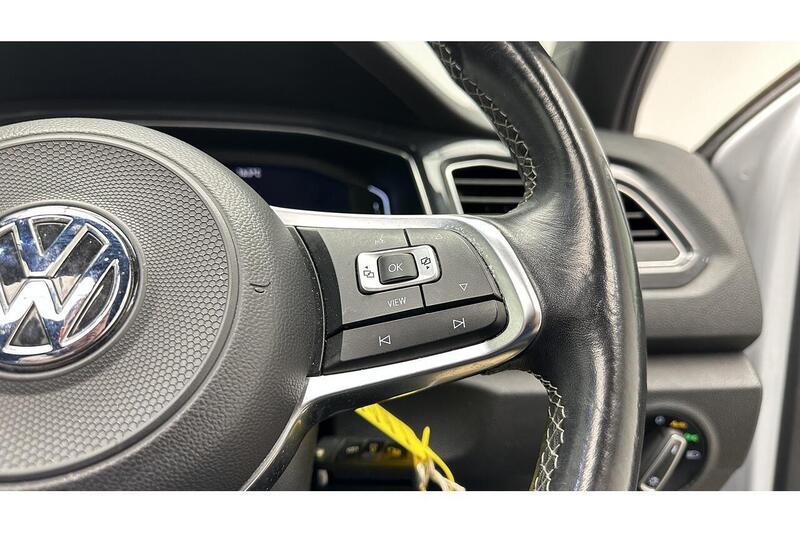 Used Volkswagen T-Roc 2018 for sale - 76784523: Photo 41