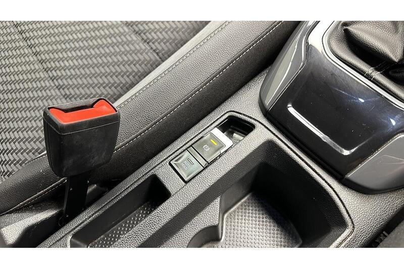 Used Volkswagen T-Roc 2018 for sale - 76784523: Photo 48