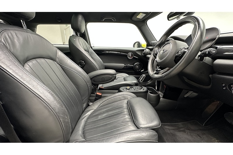 Used MINI Electric Hatch 2020 for sale - 76896580: Photo 25