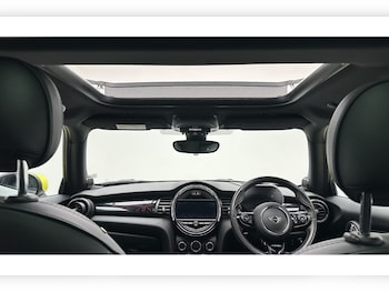 Used MINI Electric Hatch 2020 for sale - 76896580: Photo