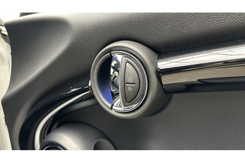 Used MINI Electric Hatch 2020 for sale - 76896580: Photo 30