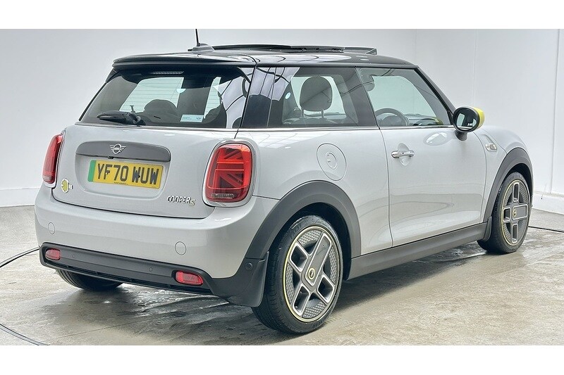 Used MINI Electric Hatch 2020 for sale - 76896580: Photo 9