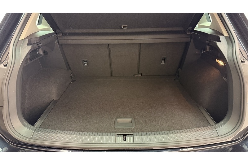 Used Volkswagen Tiguan 2018 for sale - 77038575: Photo 11