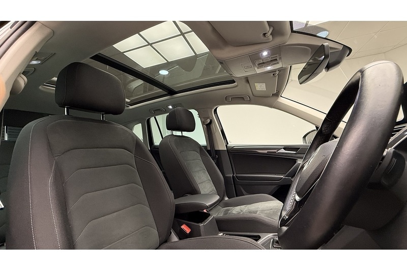 Used Volkswagen Tiguan 2018 for sale - 77038575: Photo 16