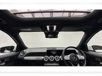 Used Mercedes-Benz GLB 2021 for sale - 76784417: Photo