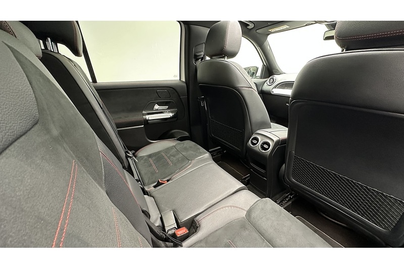 Used Mercedes-Benz GLB 2021 for sale - 76784417: Photo 31