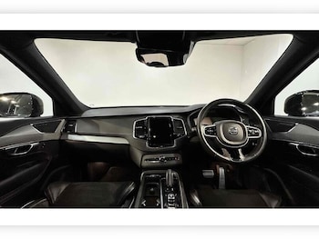 Used Volvo XC90 2021 for sale - 76784600: Photo
