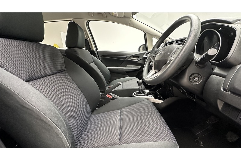 Used Honda Jazz 2020 for sale - 77873341: Photo 25