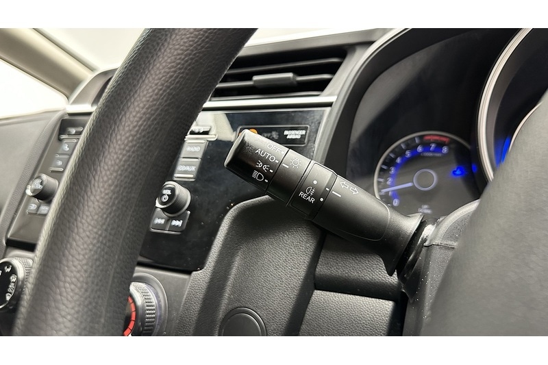 Used Honda Jazz 2020 for sale - 77873341: Photo 32