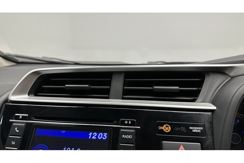 Used Honda Jazz 2020 for sale - 77873341: Photo 39