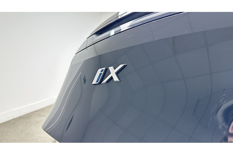 Used BMW iX 2022 for sale - 76910734: Photo 16