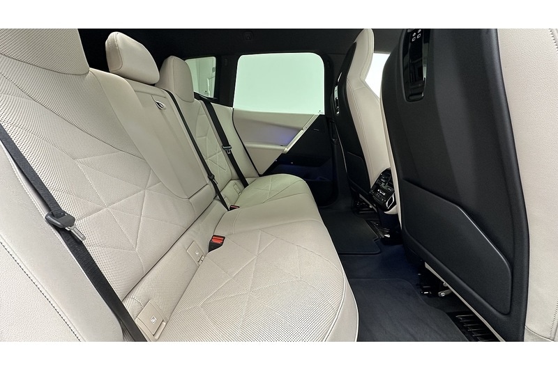 Used BMW iX 2022 for sale - 76910734: Photo 31