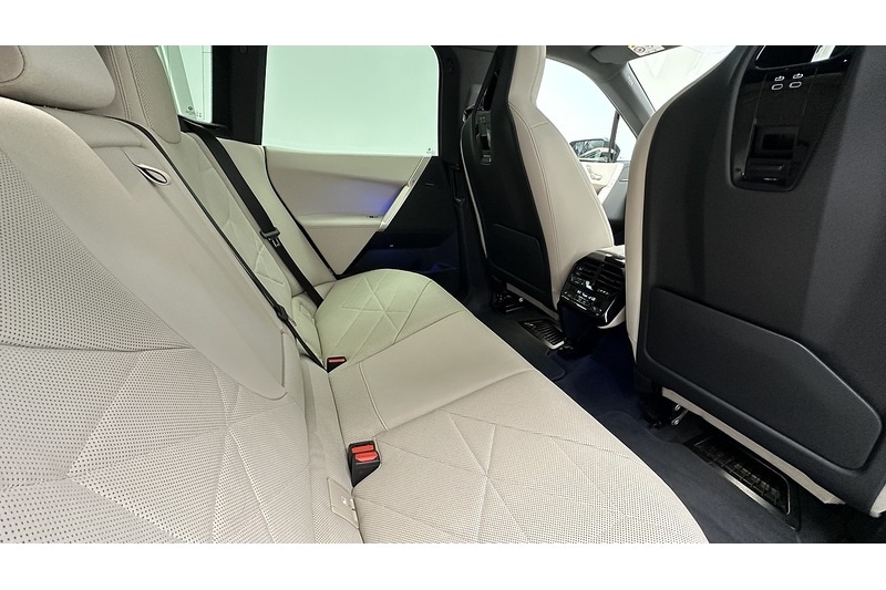 Used BMW iX 2022 for sale - 76910734: Photo 32