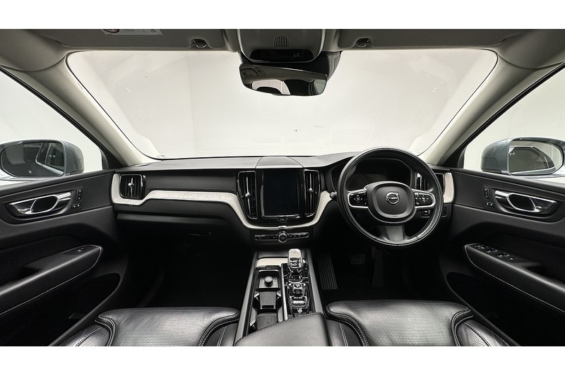 Used Volvo XC60 2019 for sale - 78159826: Photo 2