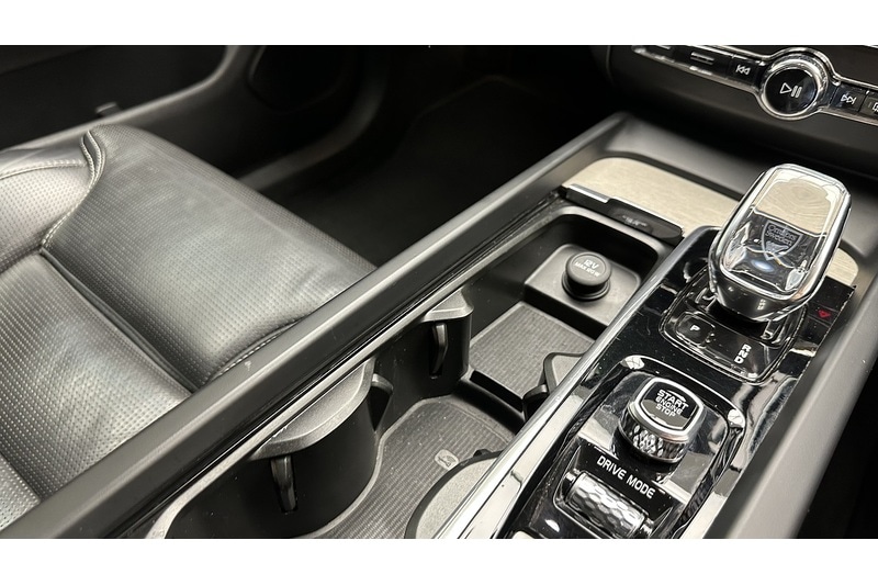 Used Volvo XC60 2019 for sale - 78159826: Photo 48