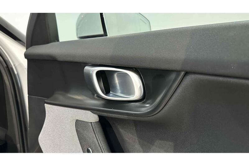 Used Polestar Polestar 2 2023 for sale - 76784566: Photo 32