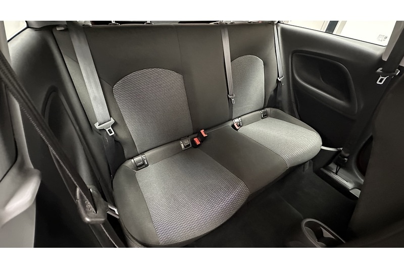 Used Vauxhall Corsa 2017 for sale - 76784311: Photo 24