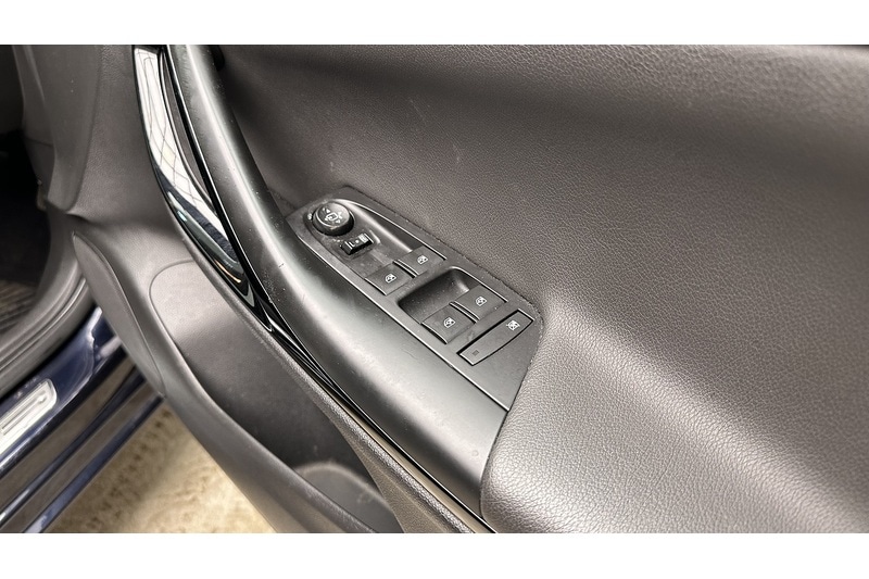 Used Vauxhall Astra 2018 for sale - 77012261: Photo 26