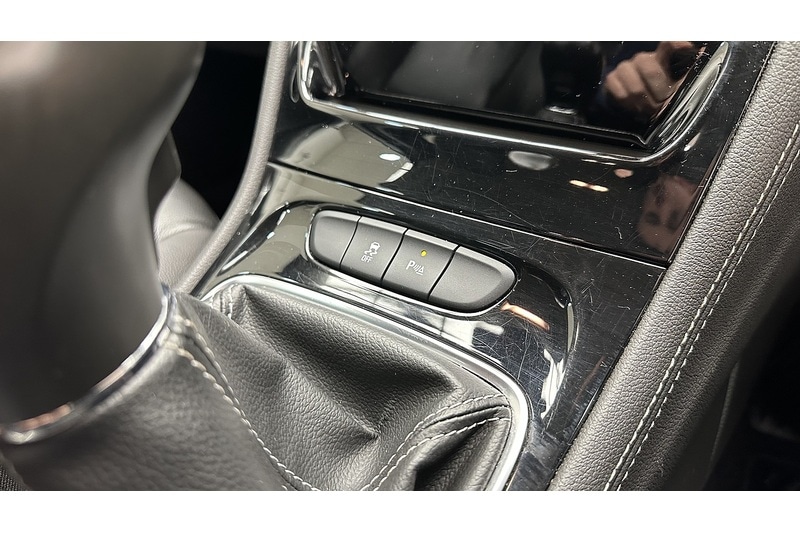 Used Vauxhall Astra 2018 for sale - 77012261: Photo 37