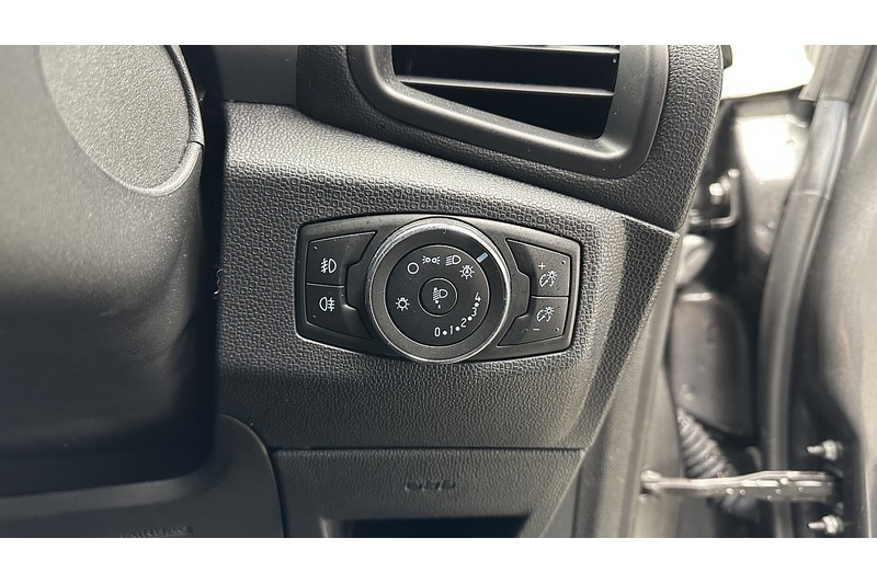 Used Ford Ecosport 2018 for sale - 76784525: Photo 32