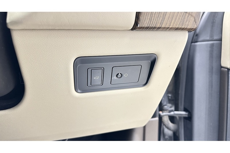 Used Land Rover Range Rover 2018 for sale - 77543612: Photo 39