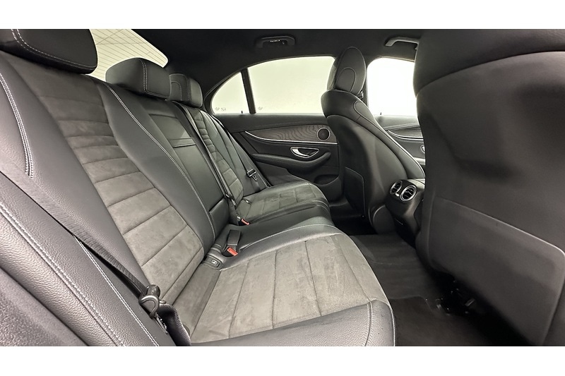 Used Mercedes-Benz E Class 2020 for sale - 76784579: Photo 27