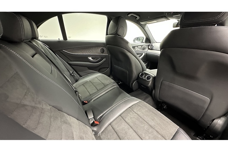 Used Mercedes-Benz E Class 2020 for sale - 76784579: Photo 28