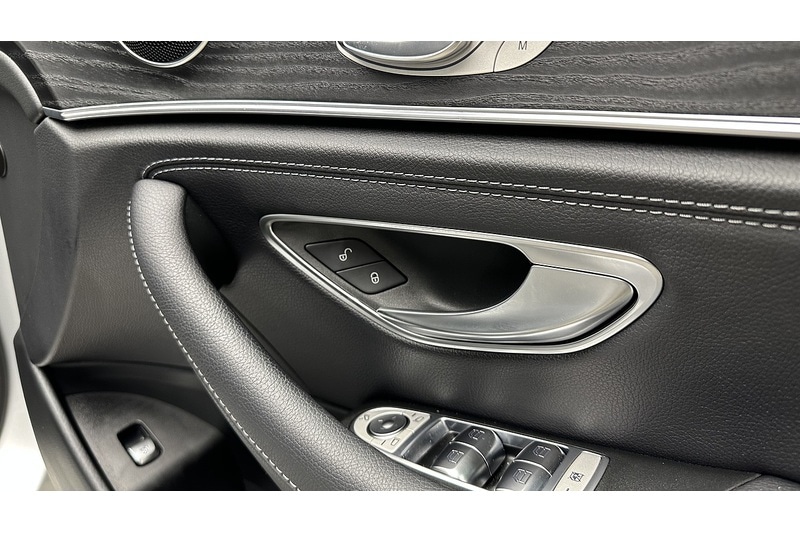 Used Mercedes-Benz E Class 2020 for sale - 76784579: Photo 34