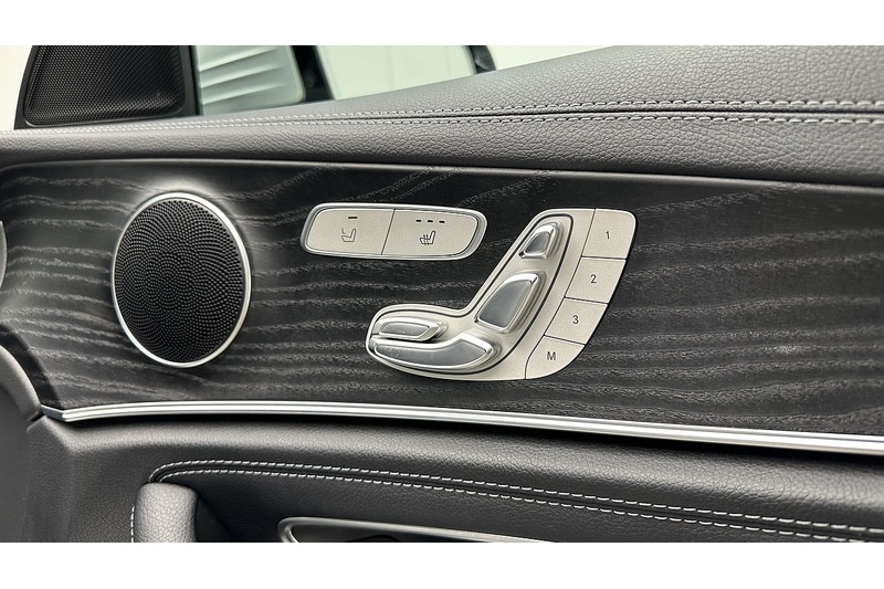 Used Mercedes-Benz E Class 2020 for sale - 76784579: Photo 35