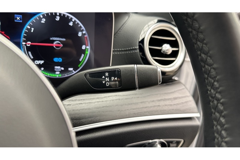 Used Mercedes-Benz E Class 2020 for sale - 76784579: Photo 40