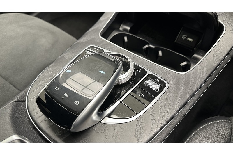 Used Mercedes-Benz E Class 2020 for sale - 76784579: Photo 55