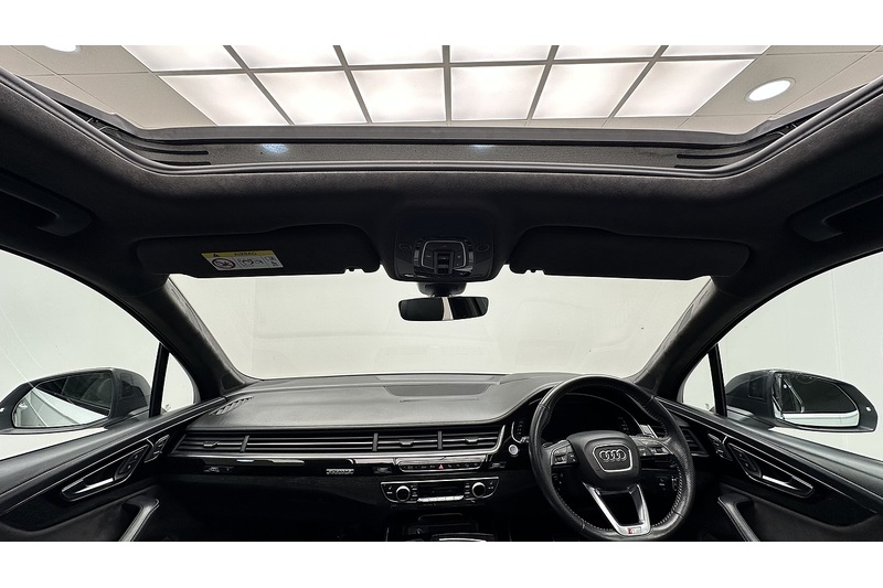 Used Audi Q7 2019 for sale - 76896576: Photo 2