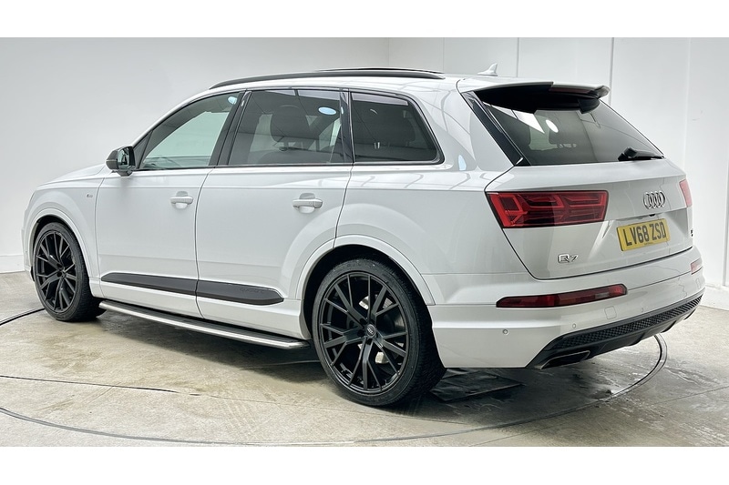 Used Audi Q7 2019 for sale - 76896576: Photo 7