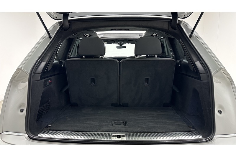 Used Audi Q7 2019 for sale - 76896576: Photo 70