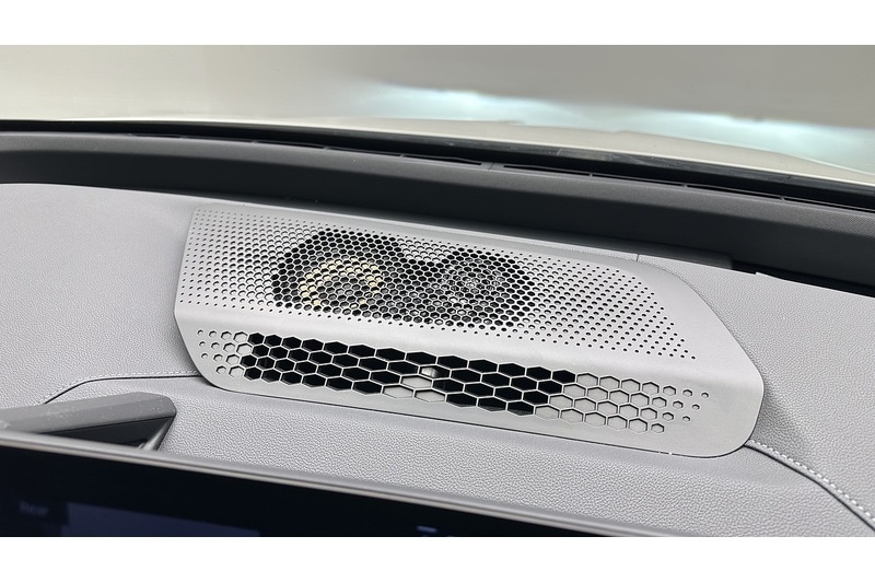 Used BMW iX 2022 for sale - 77622072: Photo 42