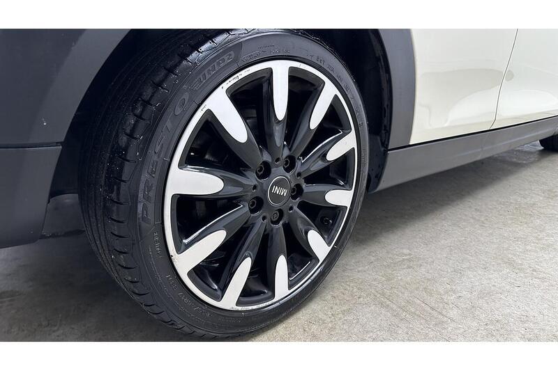 Used MINI Hatch 2020 for sale - 76784509: Photo 17