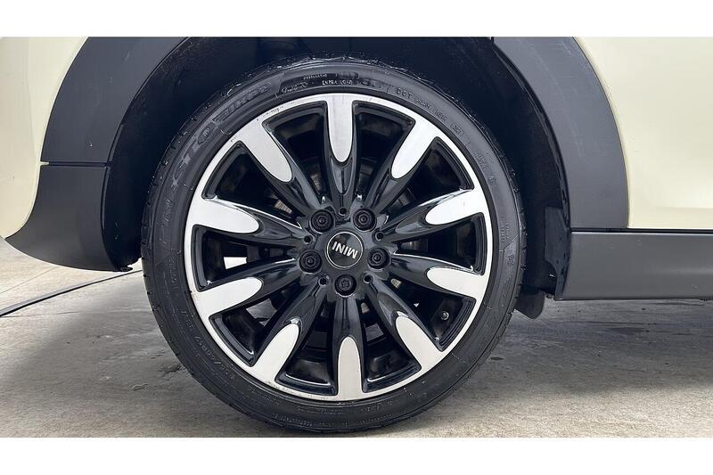 Used MINI Hatch 2020 for sale - 76784509: Photo 18