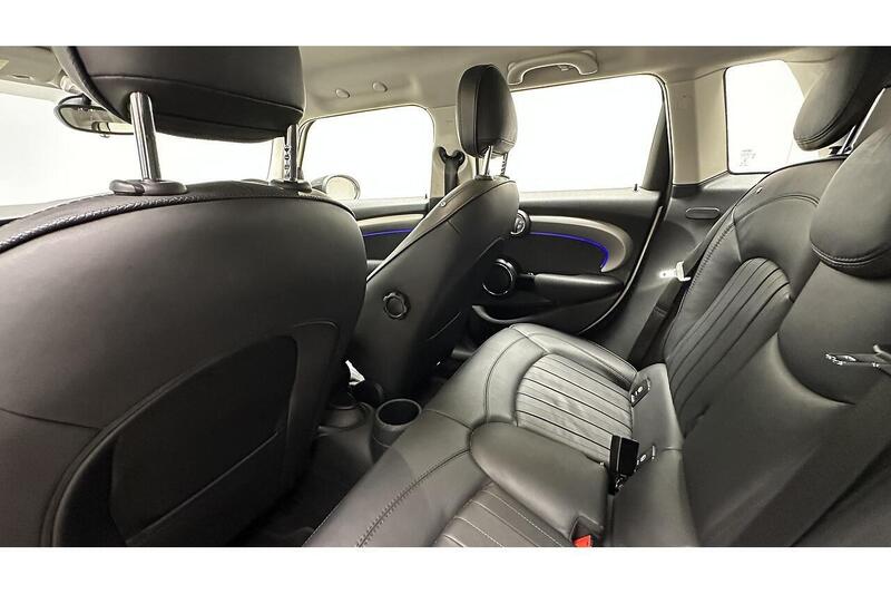 Used MINI Hatch 2020 for sale - 76784509: Photo 26