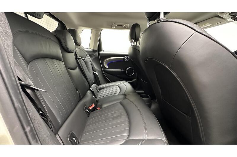 Used MINI Hatch 2020 for sale - 76784509: Photo 27