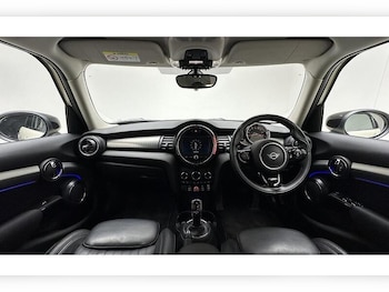 Used MINI Hatch 2020 for sale - 76784509: Photo