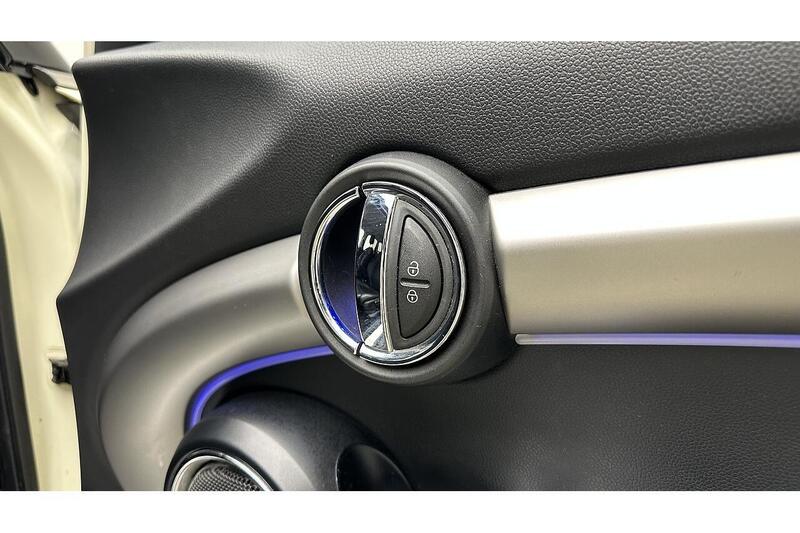 Used MINI Hatch 2020 for sale - 76784509: Photo 33