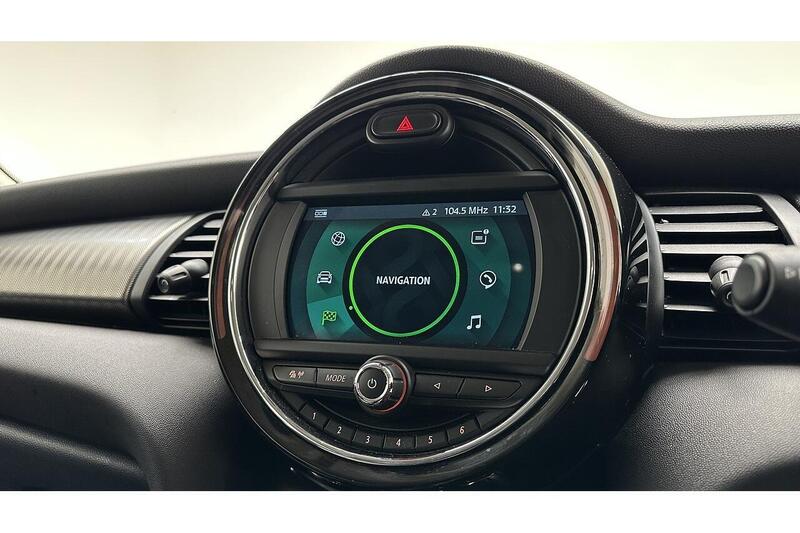 Used MINI Hatch 2020 for sale - 76784509: Photo 44