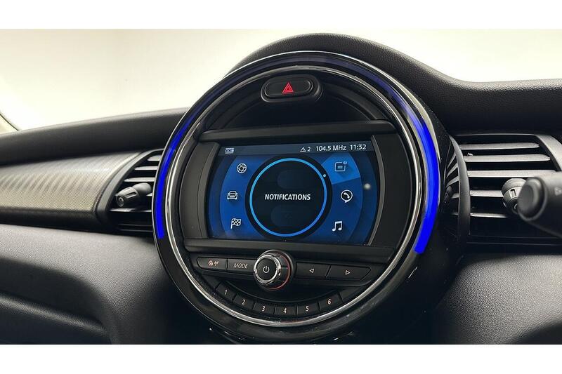 Used MINI Hatch 2020 for sale - 76784509: Photo 47